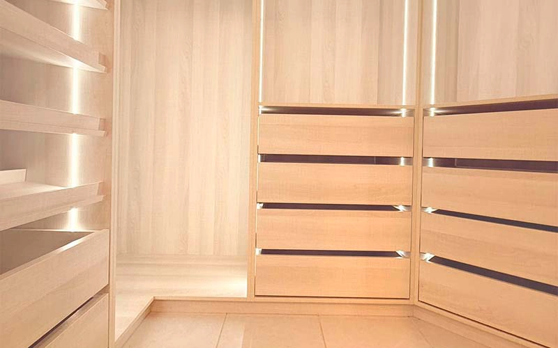 8001 NW 41 St #207 Doral, FL 33166