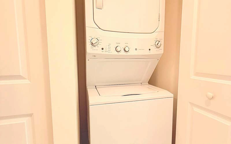 8001 NW 41 St #207 Doral, FL 33166