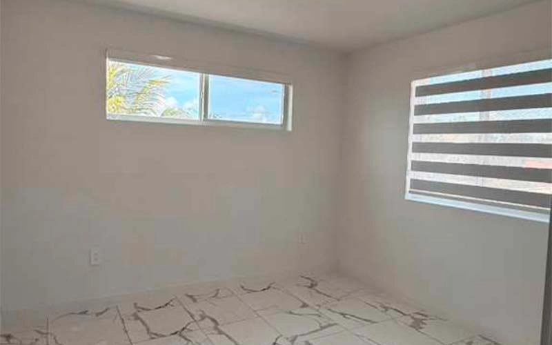 811 E 52nd St, Hialeah, FL 33013