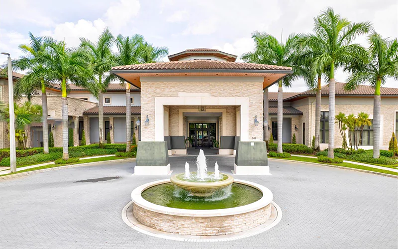 8878 NW 103rd Ave, Doral, FL 33178
