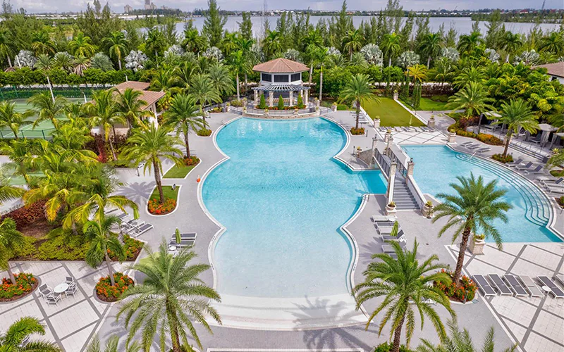 8878 NW 103rd Ave, Doral, FL 33178