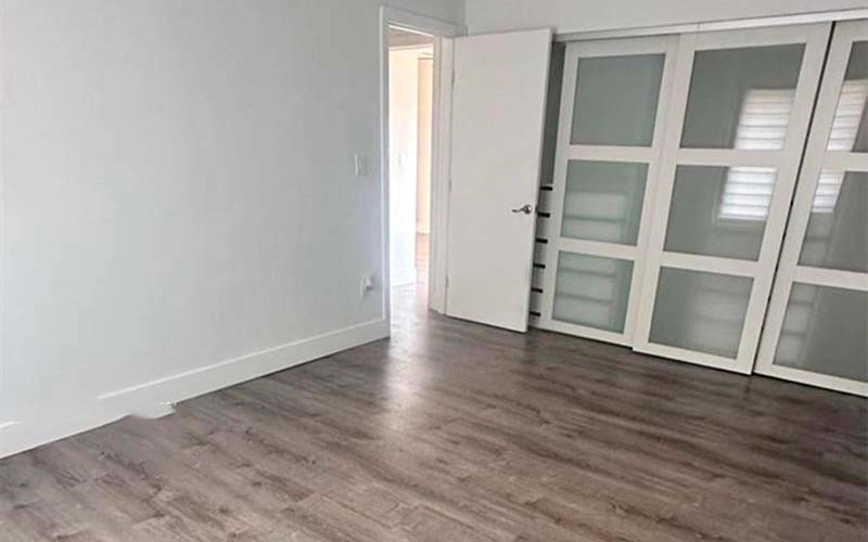 9708 NW 6th Ter Miami, FL 33172