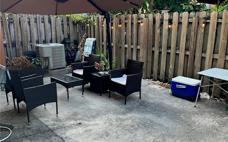 8521 NW 138th Ter Miami Lakes, FL 33016