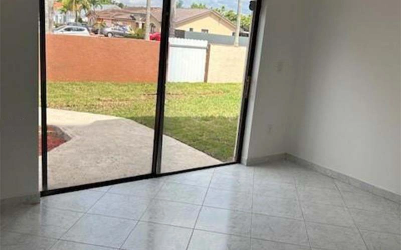 1926 SW 136th Pl Miami, FL 33175