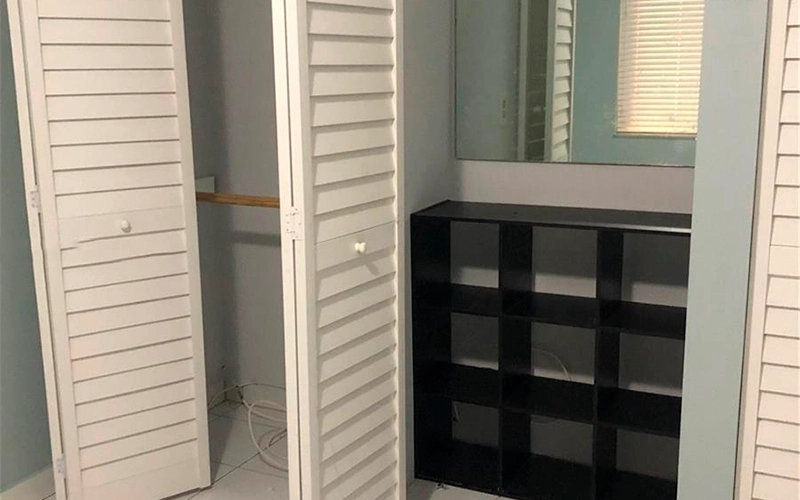 8625 NW 8th St Miami, FL 33126