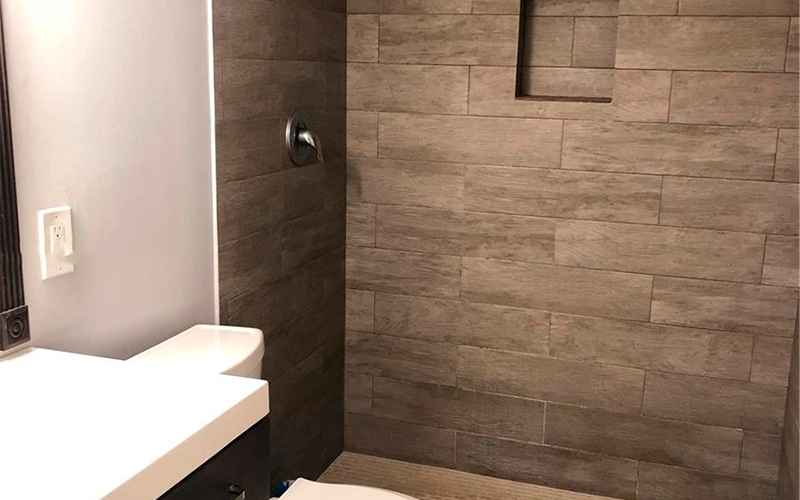 8625 NW 8th St Miami, FL 33126