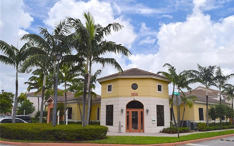 17381 NW 7th Ave Miami Gardens, FL 33169