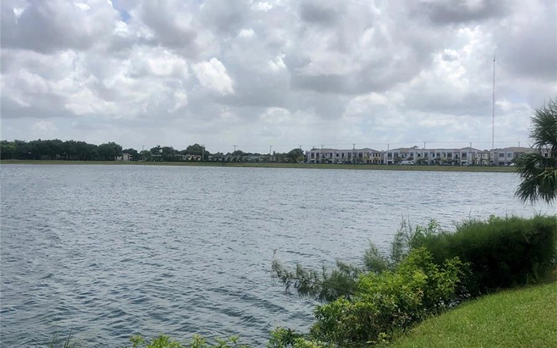 20840 San Simeon Way Miami, FL 33179