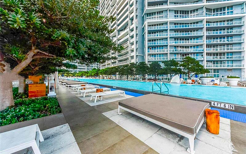 495 Brickell Ave Miami, fl 33131