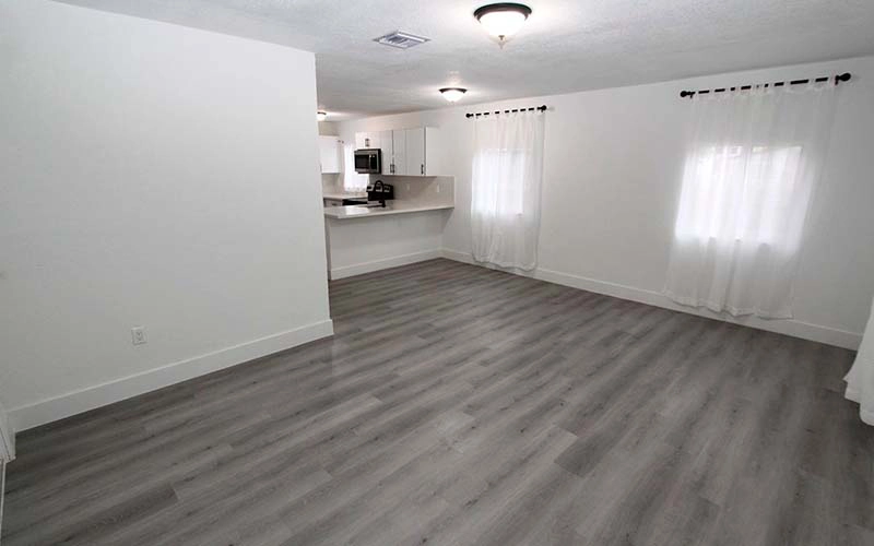 2290 NW 51st Ter Miami, FL 33142