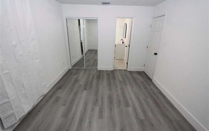 2290 NW 51st Ter Miami, FL 33142