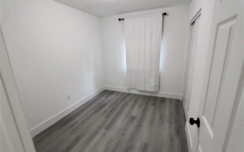 2290 NW 51st Ter Miami, FL 33142