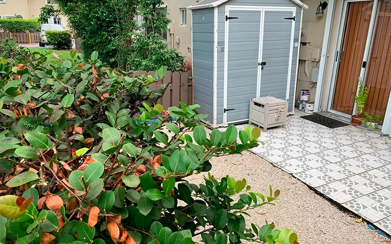 551 NW 82nd Ave Miami, FL 33126