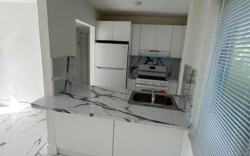 681 W 81st St Hialeah, FL 33014
