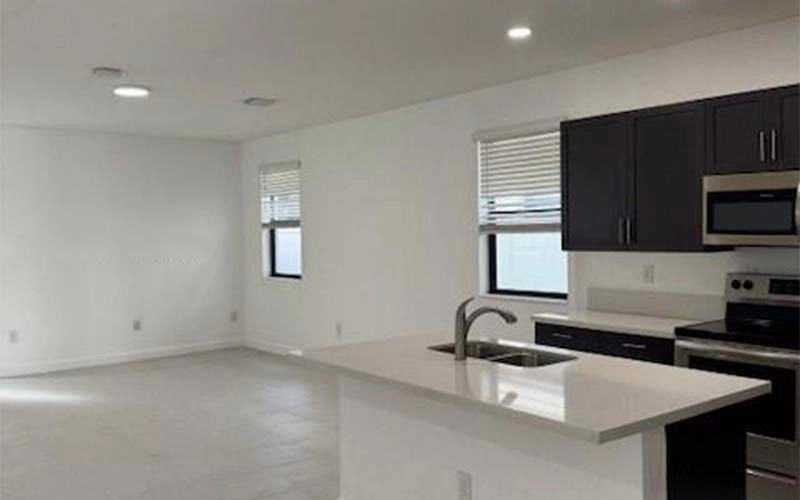 3418 W 110th St Hialeah, FL 33018