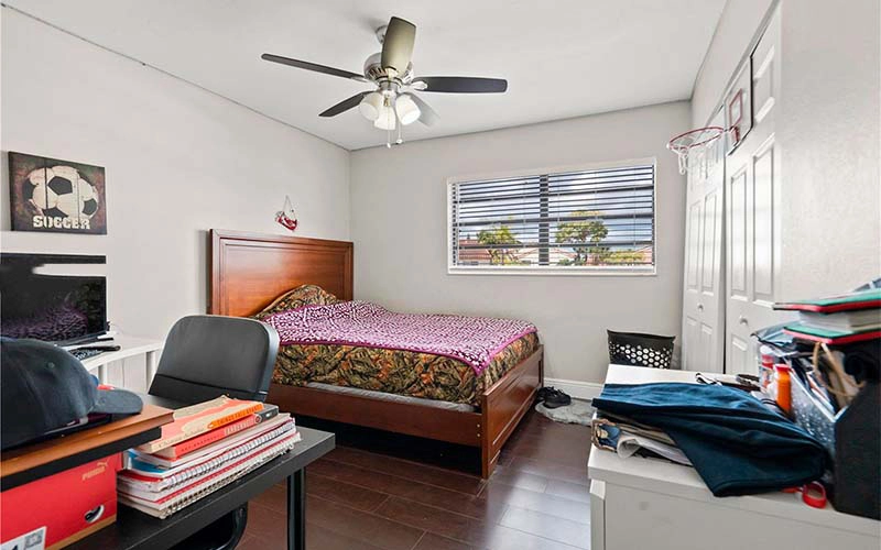 1089 SW 135th Pl Miami, FL 33184