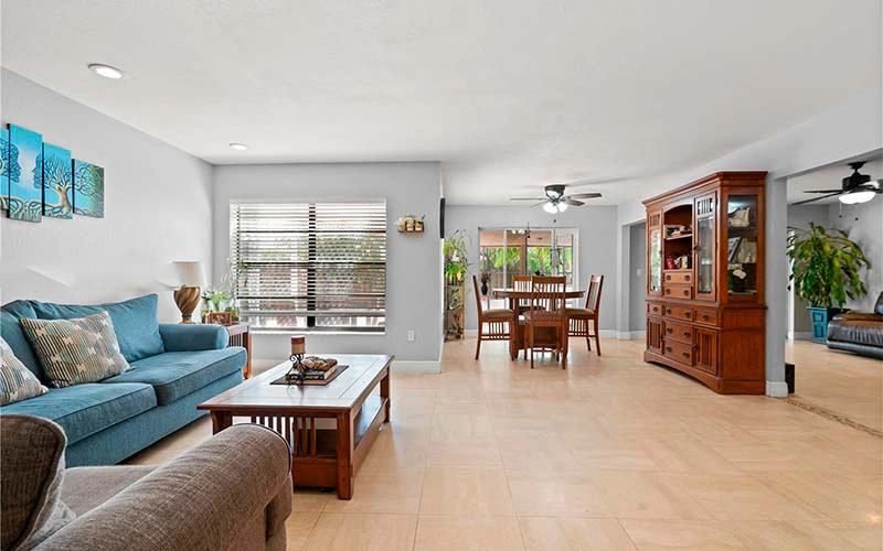 1089 SW 135th Pl Miami, FL 33184