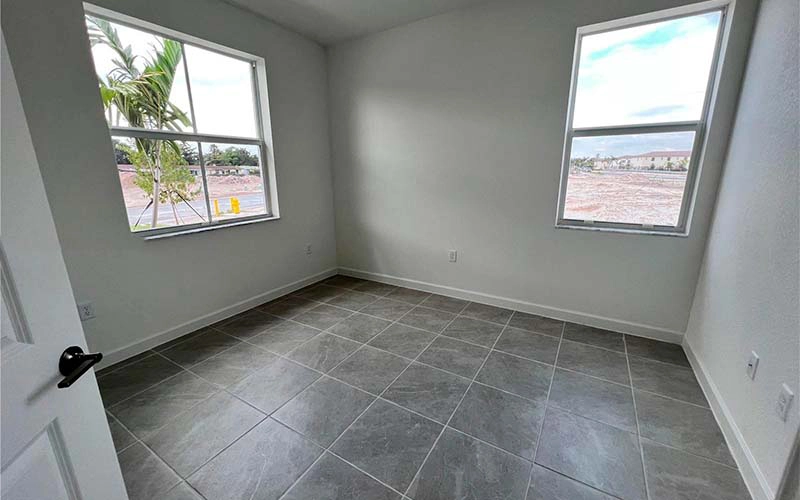 12285 NW 24th Pl, Miami, FL 33167