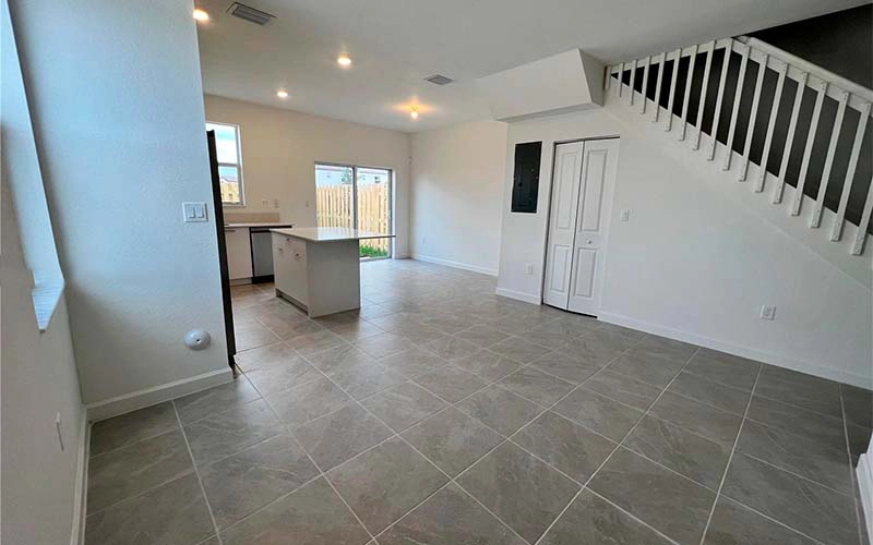 12285 NW 24th Pl, Miami, FL 33167