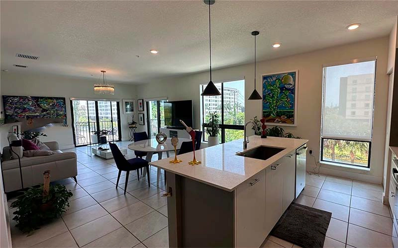 8001 NW 41st St Doral, FL 33166