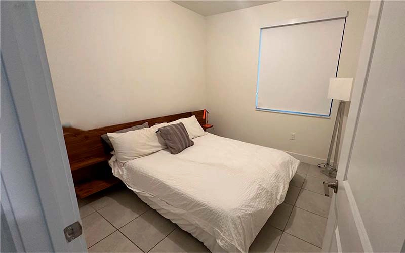 8001 NW 41st St Doral, FL 33166