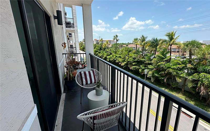 8001 NW 41st St Doral, FL 33166