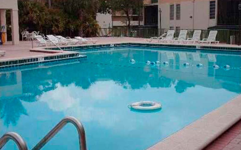 8810 Fontainebleau Blvd Miami, FL 33172