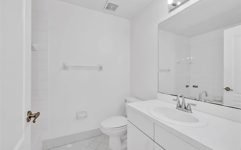 5134 NW 113th Ave Doral, FL 33178