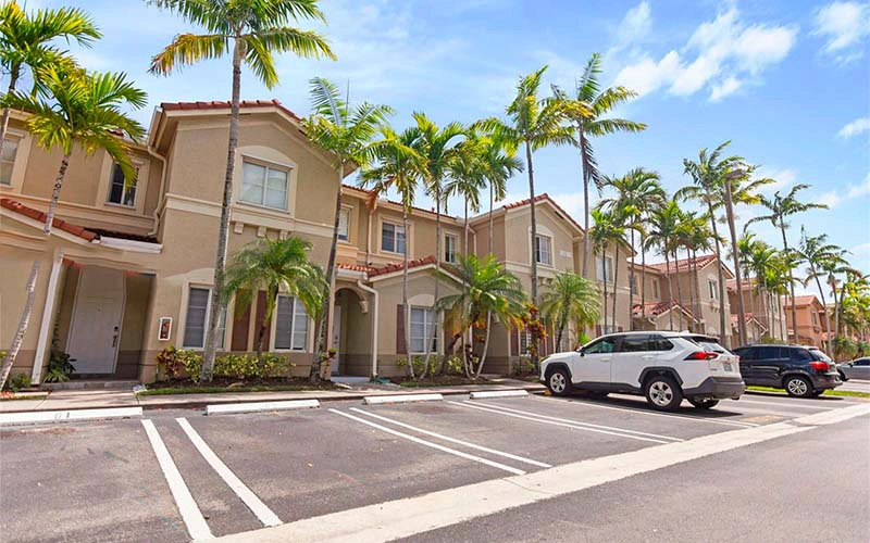 10800 NW 82 Nd Ter Doral, FL 33178