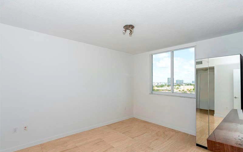 18800 NE 29th Ave Aventura, FL 33180