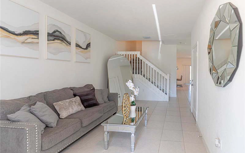 12561 NW 23rd Pl, Miami, FL 33167