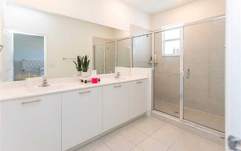 12561 NW 23rd Pl, Miami, FL 33167