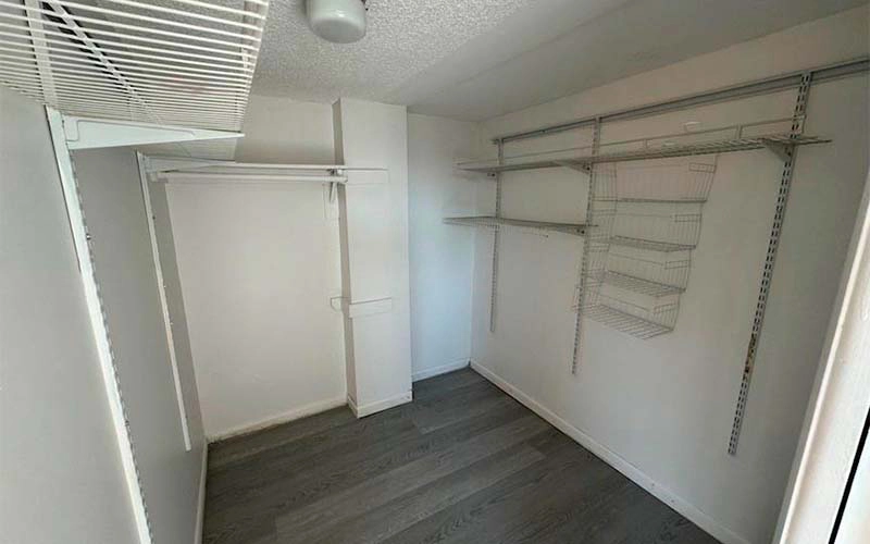 8625 NW 8th St Miami, FL 33126