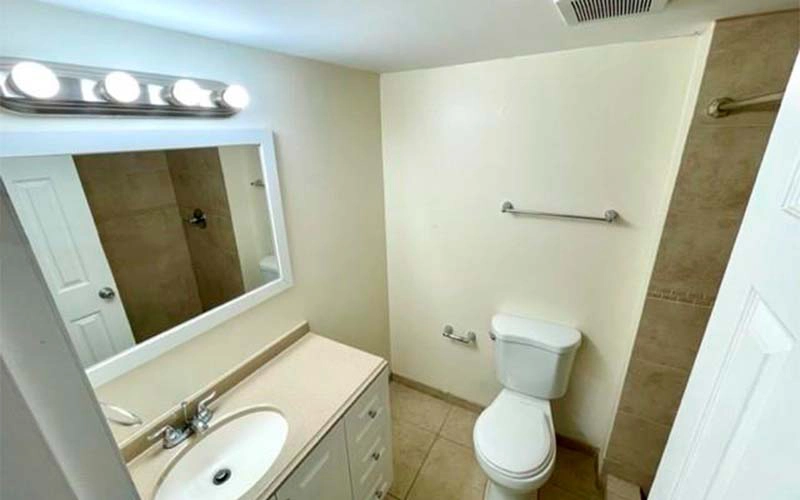 4240 NW 79th Ave Doral, FL 33166