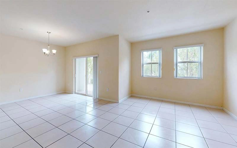 8960 NW 97th Ave Doral, FL 33178