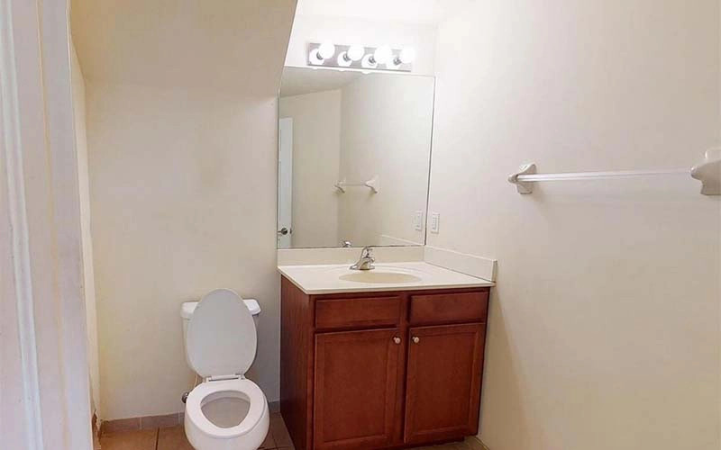 8960 NW 97th Ave Doral, FL 33178