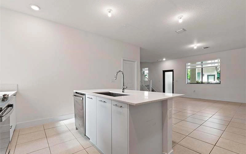 4612 NW 83rd Pkwy Doral, FL 33166