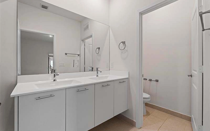 4612 NW 83rd Pkwy Doral, FL 33166