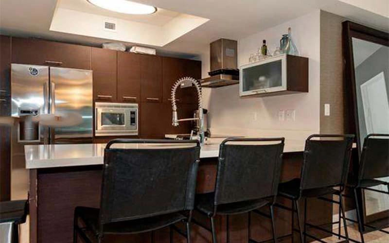 200 Sunny Isles Blvd, Sunny Isles Beach, FL 33160