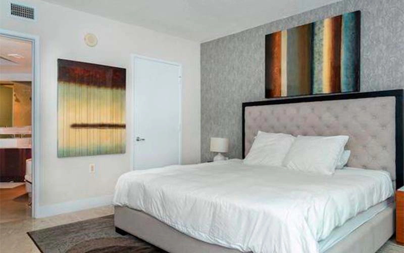 200 Sunny Isles Blvd, Sunny Isles Beach, FL 33160