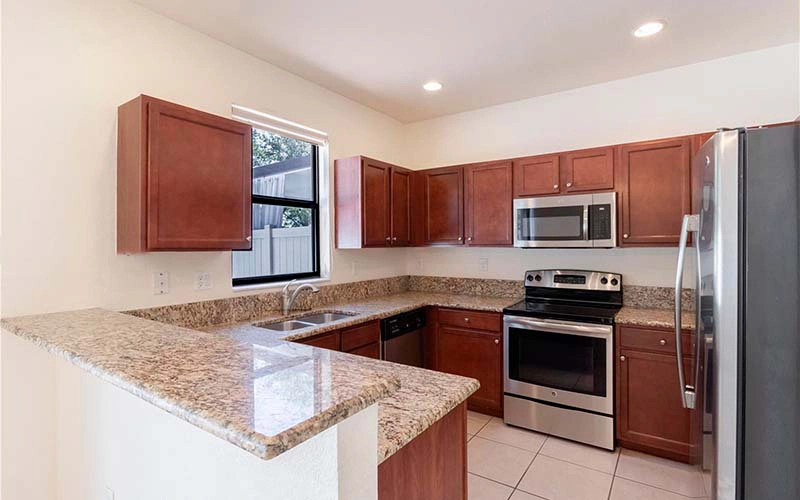 9045 33rd Ave, Hialeah 33018