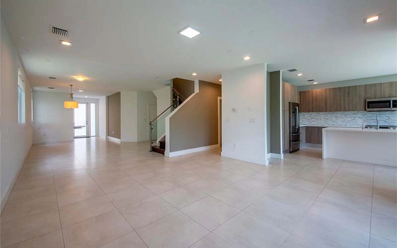 6839 NW 103rd Ave, Doral, FL  33178