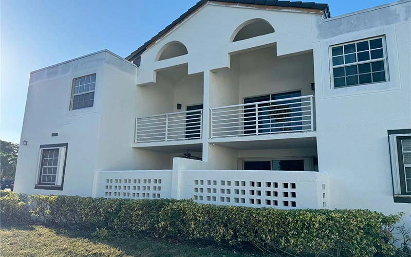 9705 Fontainebleau Blvd  Miami, FL 33172