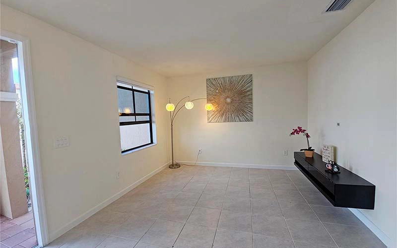 3310 W 114th Ter Hialeah, FL 33018