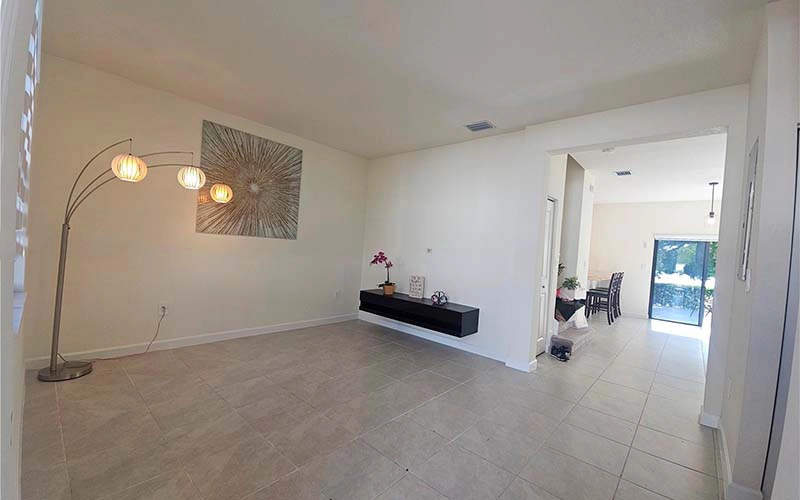 3310 W 114th Ter Hialeah, FL 33018