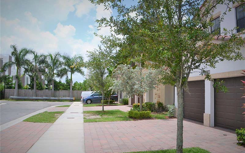 6930 106th Ave, Doral 33178