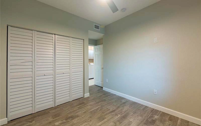 6990 NW 179th St Hialeah, FL 33015