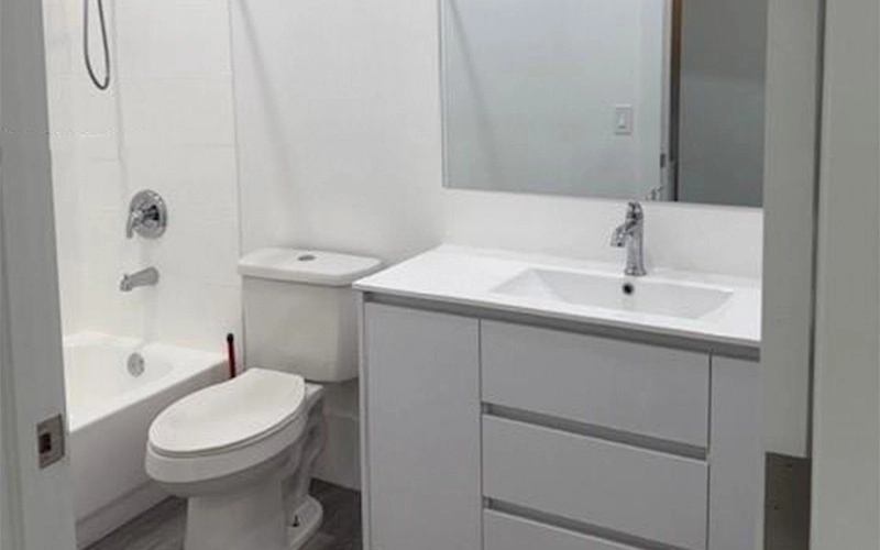 17820 73rd Ave, Hialeah 33015