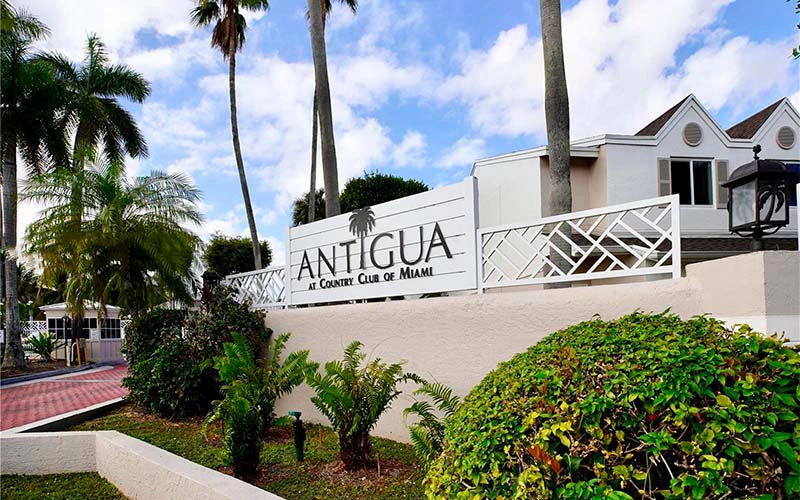 17425 67th Pl, Hialeah 33015