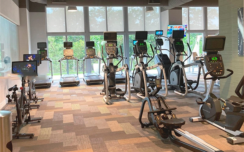 16385 Biscayne Blvd, North Miami Beach 33160